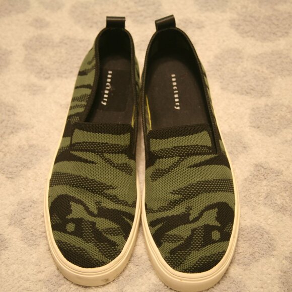 Sanctuary Women's Dreamer Knit Slip On Sneakers, Size 9, Camo - Picture 1 of 4